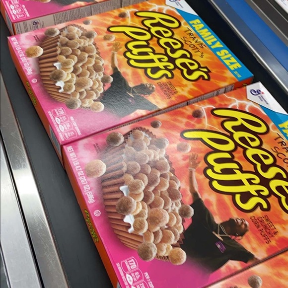 Limited Edition “Family Size” Travis Scott Reese’s - Picture 2 of 3